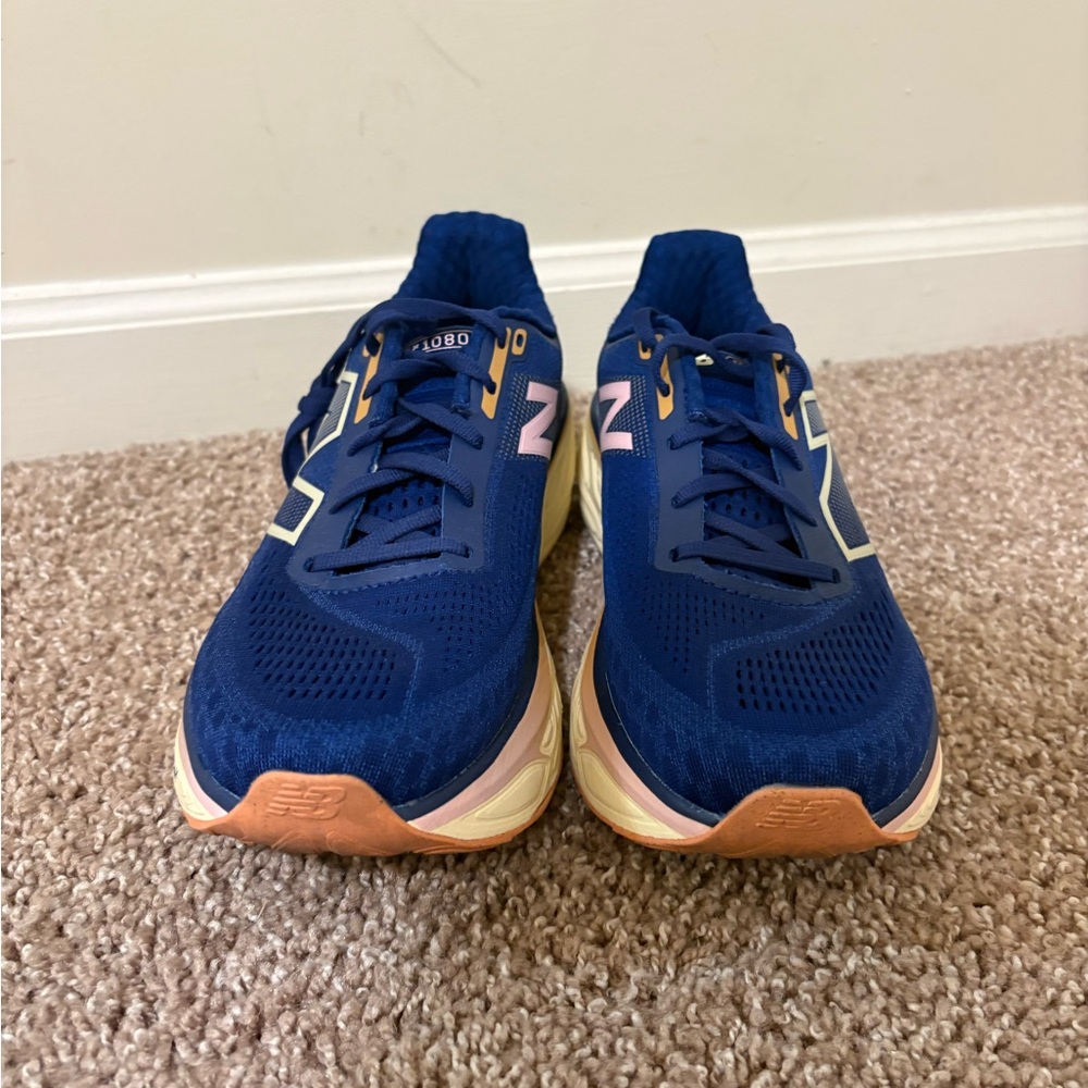 New Balance 1080 v14 - Picture 3 of 16